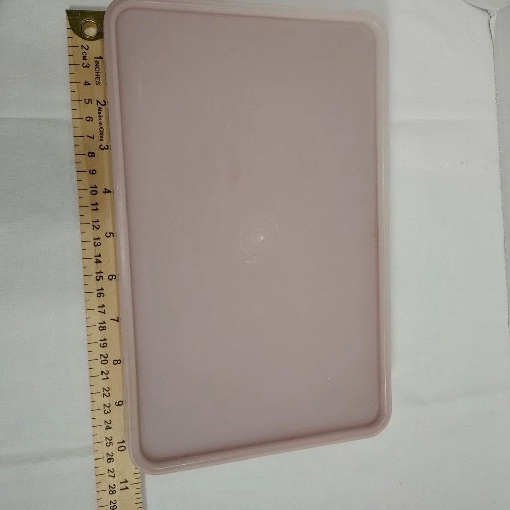 Tupperware item image